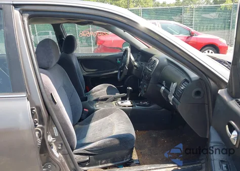 2002 Hyundai Sonata Gls z USA, uszkodzony, nr VIN KMHWF25H72A684427